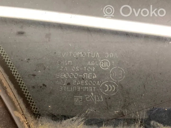 Infiniti Q50 Vetro del deflettore posteriore 43R00033