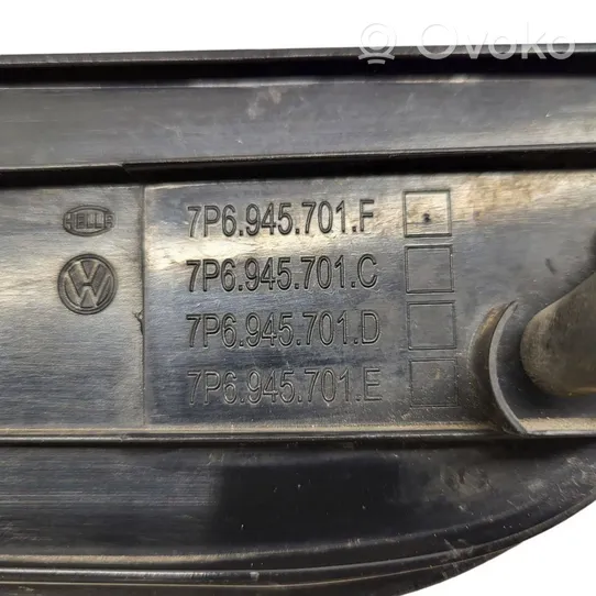 Volkswagen Touareg II Światło przeciwmgielne tylne 7P6945701D