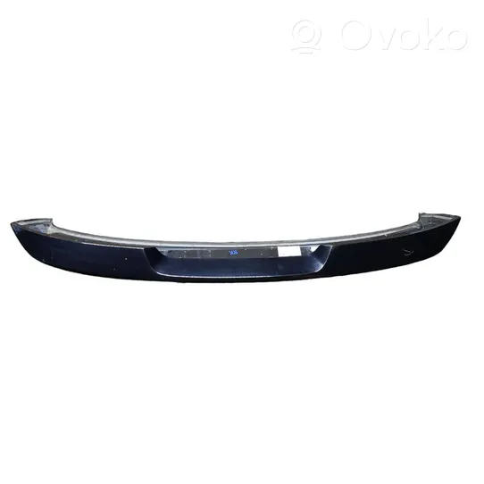 Volkswagen Touareg II Spoiler del portellone posteriore/bagagliaio 7P6827933