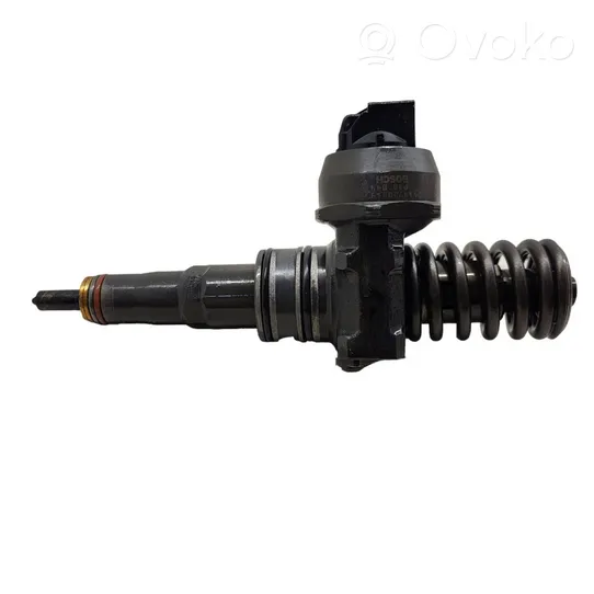 Skoda Fabia Mk2 (5J) Inyector de combustible 038130073BP