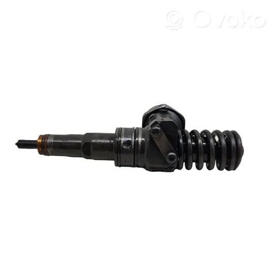 Volkswagen Sharan Fuel injector 038130073AC