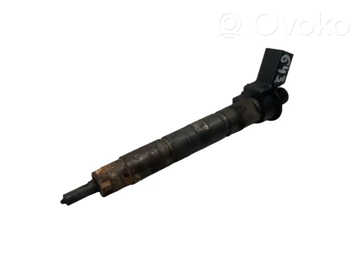 BMW 1 E81 E87 Fuel injector 7797877