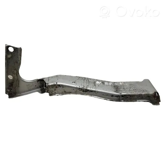 Audi A5 8T 8F Support de montage d'aile 8T0821136A