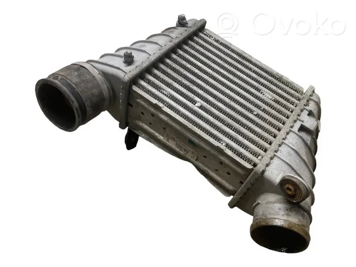 Audi TT Mk1 Chłodnica powietrza doładowującego / Intercooler 8L9145805