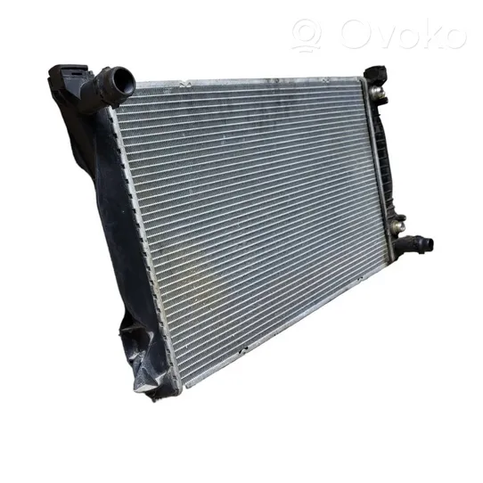 Audi A4 S4 B7 8E 8H Radiatore di raffreddamento 8E0121251Q