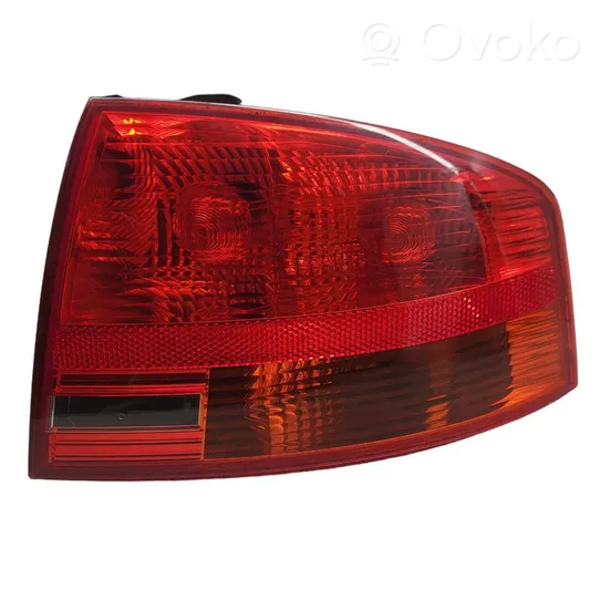 Audi A4 S4 B7 8E 8H Luci posteriori 8E5945096