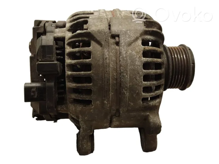 Volkswagen Sharan Generatore/alternatore 028903028E