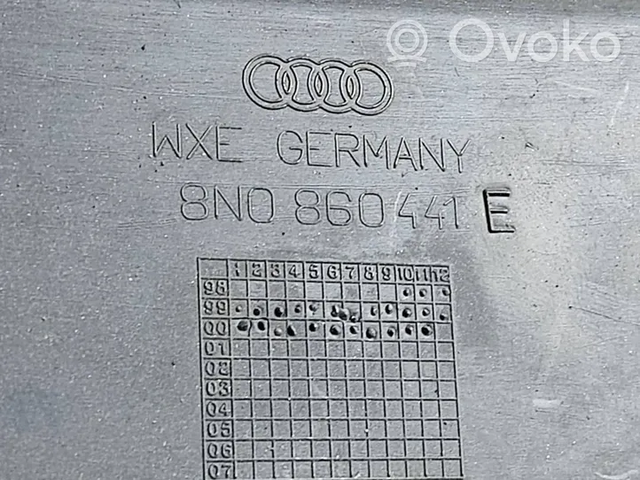 Audi TT Mk1 Ylempi jäähdyttimen ylätuen suojapaneeli 8N0860441E
