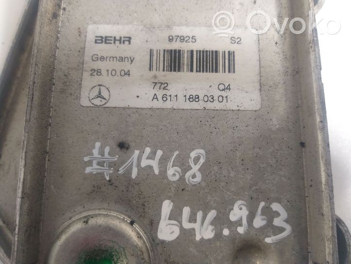 Mercedes-Benz C W203 Radiateur d'huile moteur A6111880301