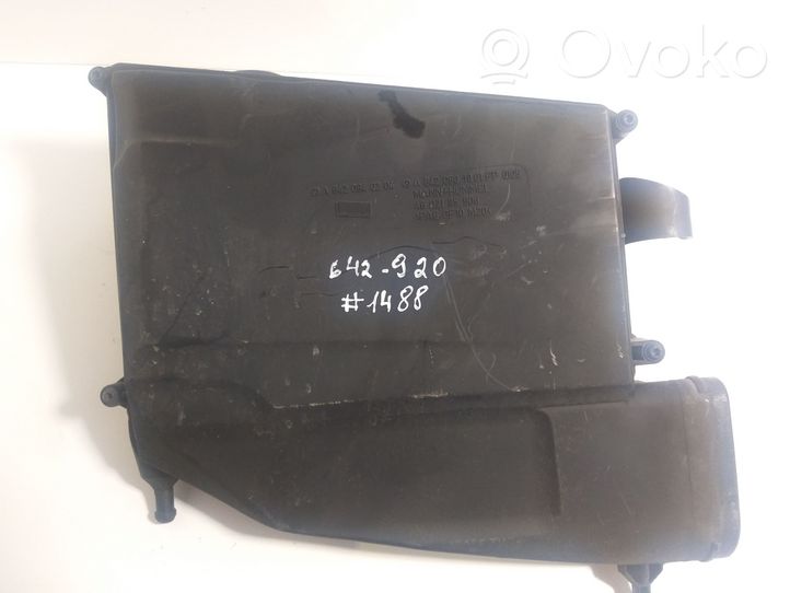 Mercedes-Benz E W211 Luftfilterkasten A6420940204