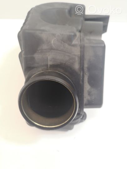 Mercedes-Benz SLK R171 Intake resonator A2710900804