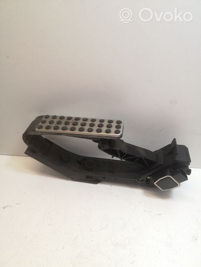 Mercedes-Benz SLK R171 Accelerator throttle pedal A1703000404