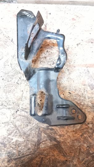 Mercedes-Benz R W251 Supporto del compressore ad aria dello pneumatico A2513210040