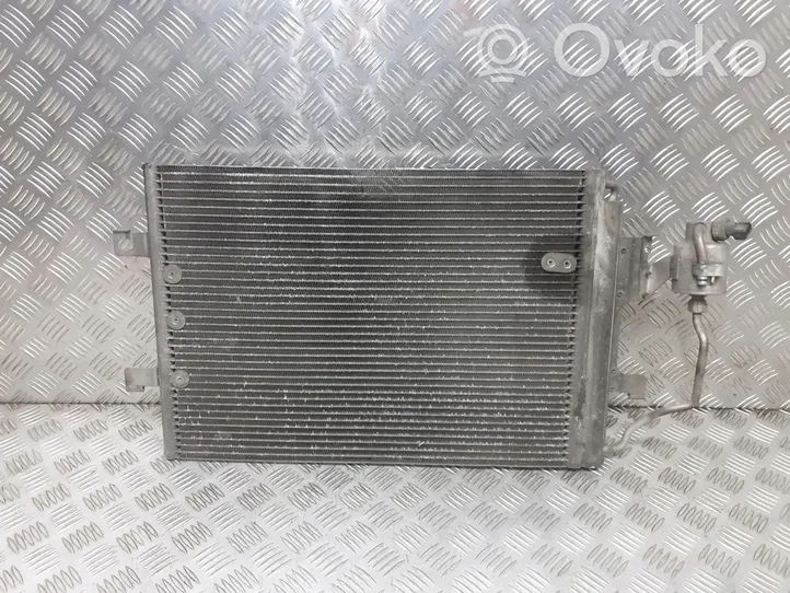 Mercedes-Benz A W168 Condenseur de climatisation A1688300458