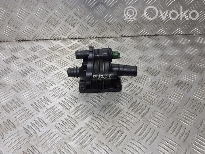 Mazda 3 I Boîtier de thermostat 9647767180