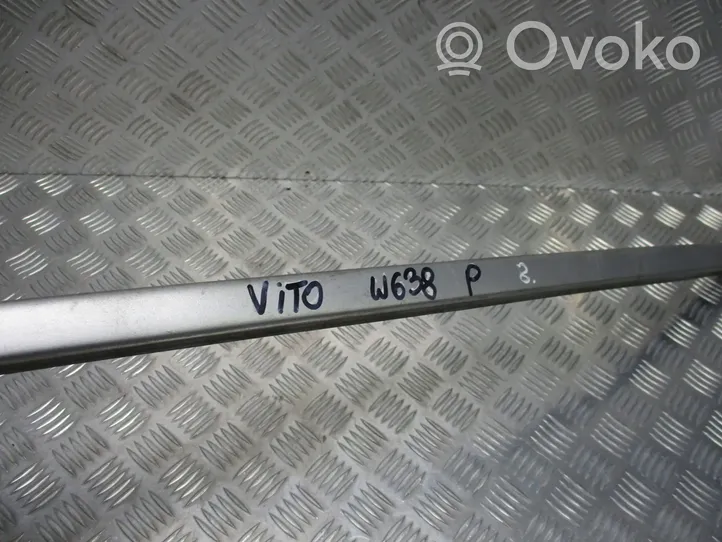 Mercedes-Benz Vito Viano W638 Listwa zderzaka przedniego 