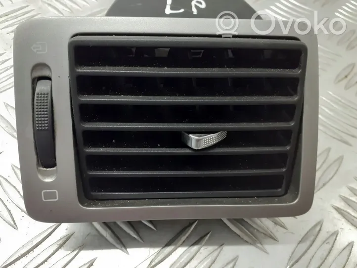 Peugeot 307 Copertura griglia di ventilazione cruscotto 9634499077