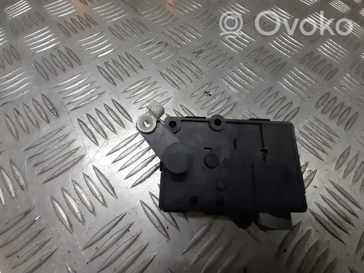 Volvo S40, V40 Module de contrôle carrosserie centrale MR268261