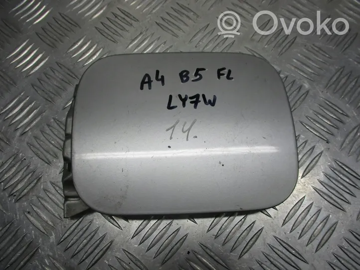 Audi A4 S4 B5 8D Sportello del serbatoio del carburante 