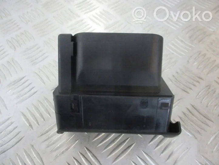 Audi A4 S4 B5 8D Copertura griglia di ventilazione cruscotto 