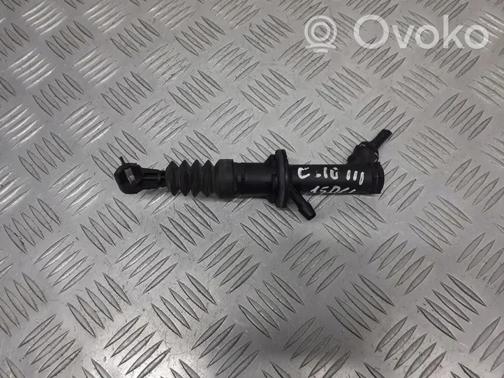 Renault Clio III Cylindre récepteur d'embrayage 8200436137--D