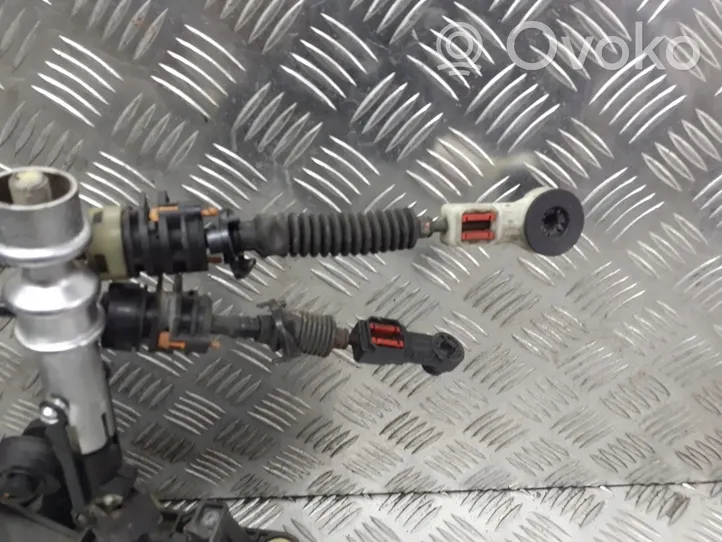 Ford Mondeo Mk III Gear selector/shifter in gearbox 1S7R-7E395-AE