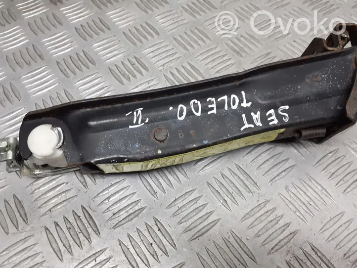 Seat Toledo II (1M) Rivestimento vano della ruota di scorta 1J0012115M