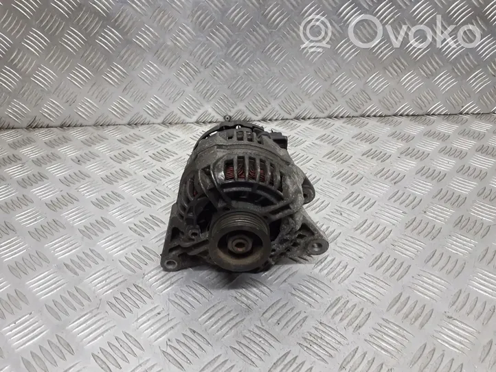 Volkswagen PASSAT B5.5 Alternator 06B903016A