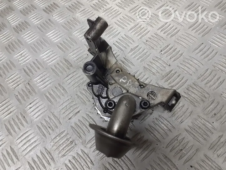 Volkswagen PASSAT B5.5 Separatore dello sfiato dell’olio 06A115105B