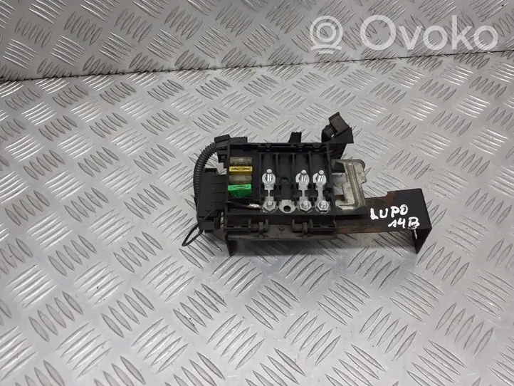 Volkswagen Lupo Saugiklių dėžė (komplektas) 6X0937506B