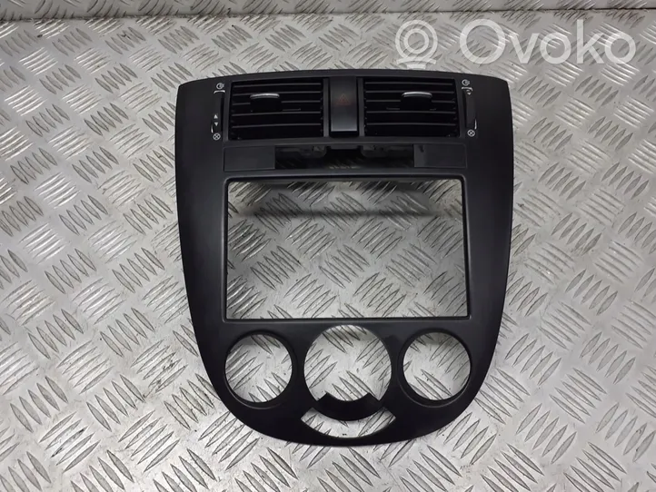 Chevrolet Lacetti Garniture, panneau de grille d'aération 96555135