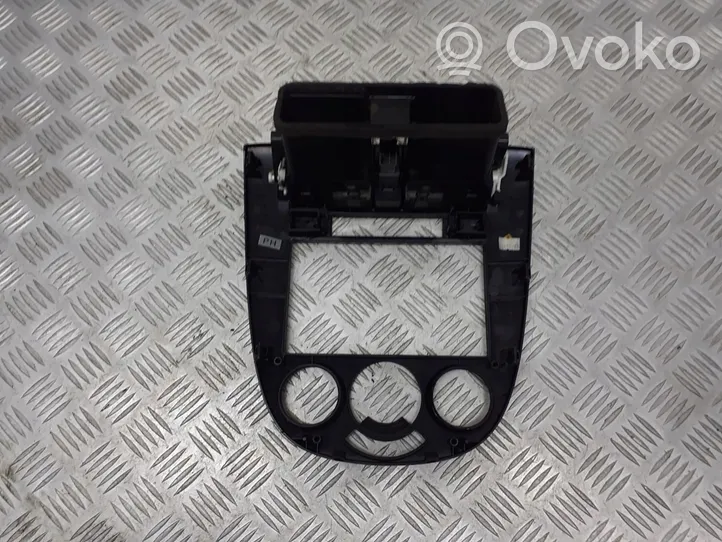 Chevrolet Lacetti Garniture, panneau de grille d'aération 96555135