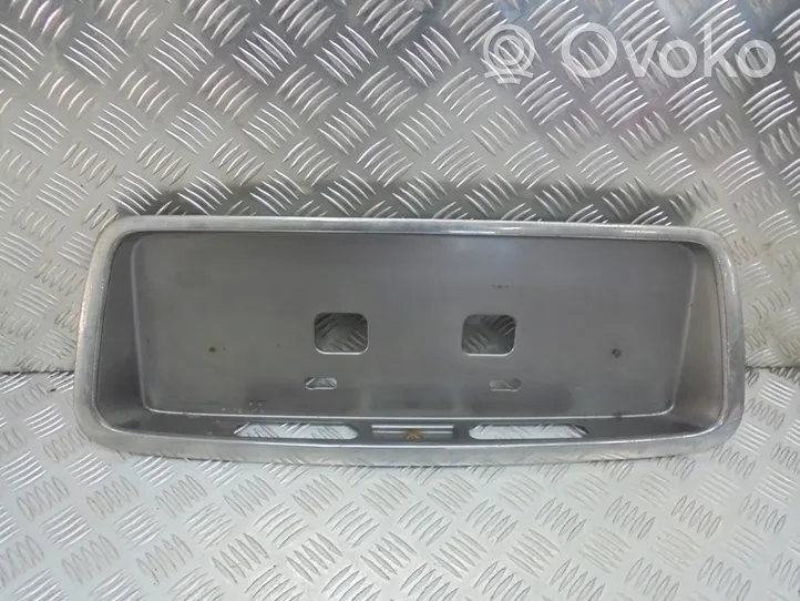 Hyundai Sonata Becquet de lunette arrière 