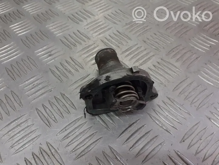 Fiat Punto (188) Obudowa termostatu 