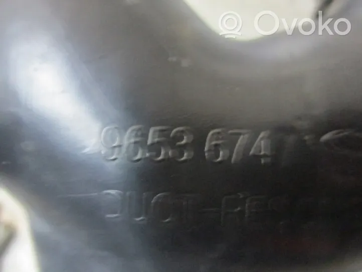 Chevrolet Aveo Rezonator / Dolot powietrza 96536747
