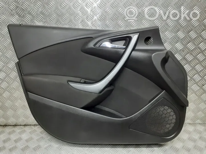 Opel Astra J Set di rivestimento del pannello della portiera 13472868