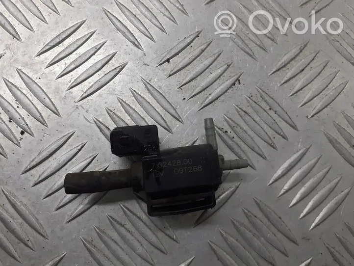 Citroen C5 Valve vacuum 70242800