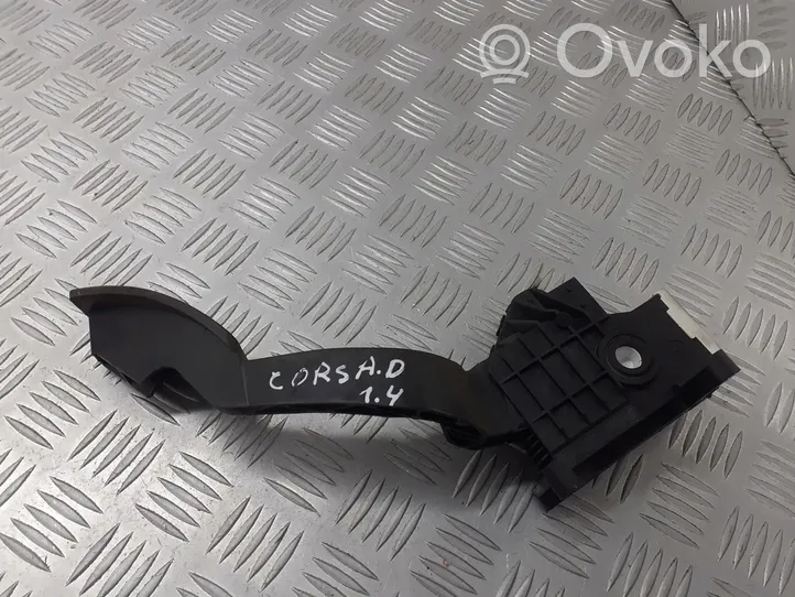 Opel Corsa D Capteur de pédale d'accélérateur 13305804