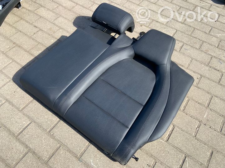 Mercedes-Benz CLA C117 X117 W117 Asiento trasero 