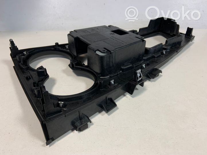 Audi A5 Kita centrinė konsolės (tunelio) detalė 8W1864261C