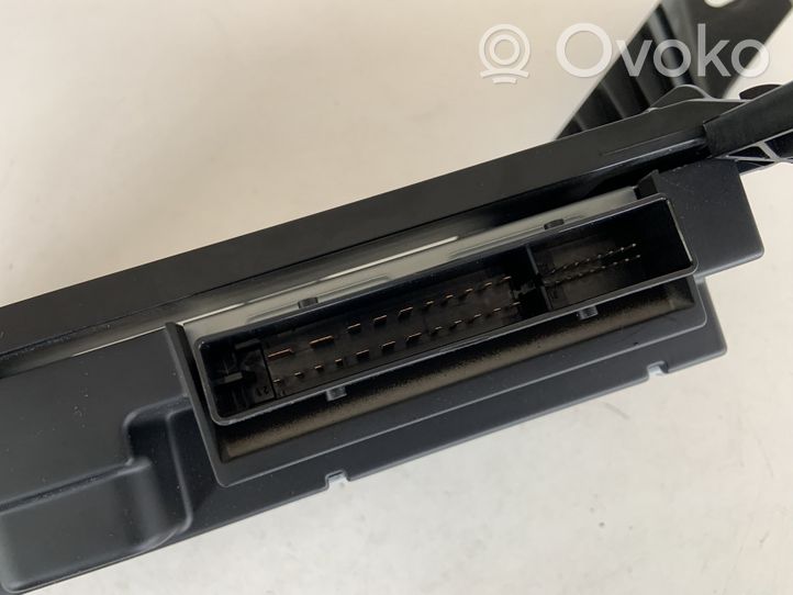 Audi A4 S4 B9 Amplificatore 8W0035223B