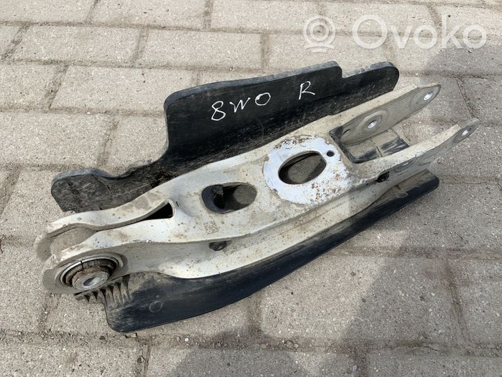 Audi A4 S4 B9 Braccio di controllo sospensione posteriore superiore/braccio oscillante 8W0505311E