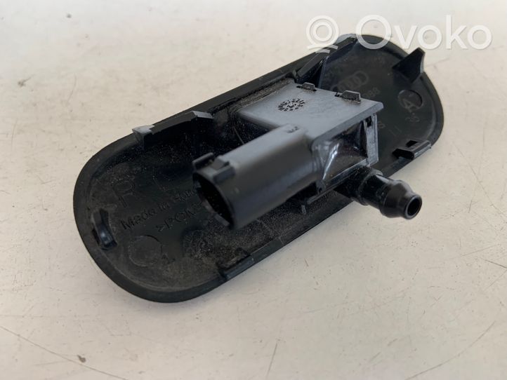 Audi A7 S7 4G Ugello a spruzzo lavavetri per parabrezza 4G8955988