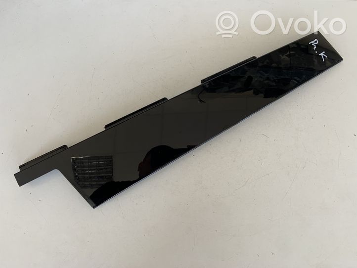 Porsche Cayenne (92A) Rivestimento modanatura del vetro della portiera anteriore 7P5853317F