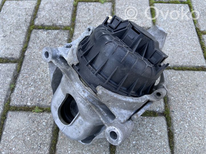 Audi Q7 4M Supporto di montaggio del motore 4M0199372FF