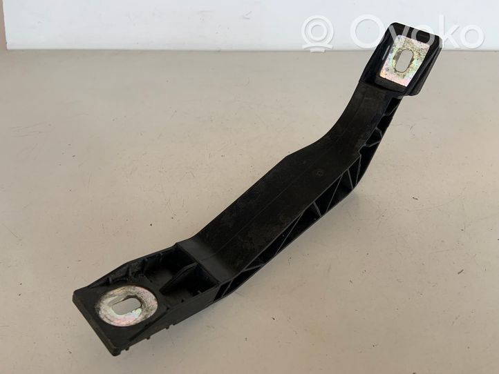 Audi Q3 8U Radiator support slam panel bracket 8U0805527