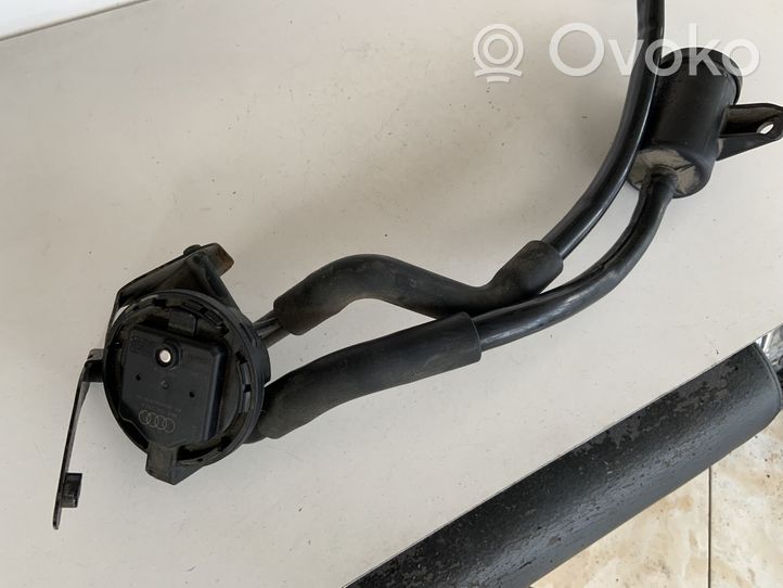 Audi Q5 SQ5 Aktyvios anglies (degalų garų) filtras 8K0906253K