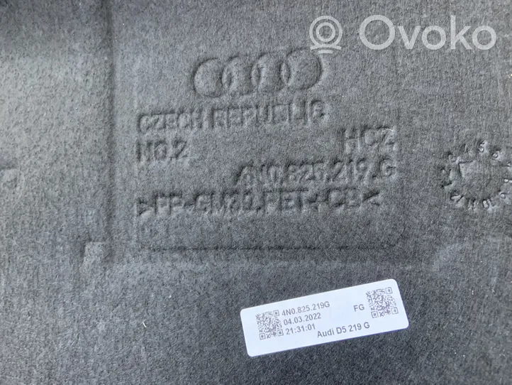 Audi A8 S8 D5 Osłona tylna podwozia pod bagażnik 4N0825219G