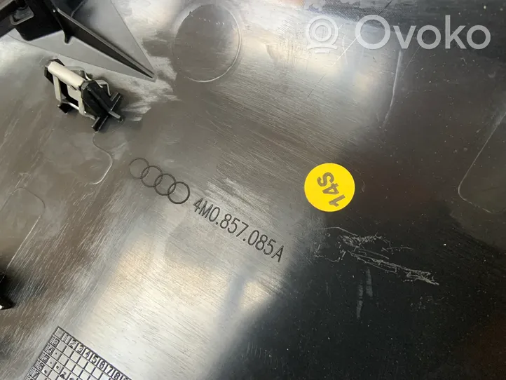 Audi Q7 4M Kojelaudan sivupäätyverhoilu 4M0857085A