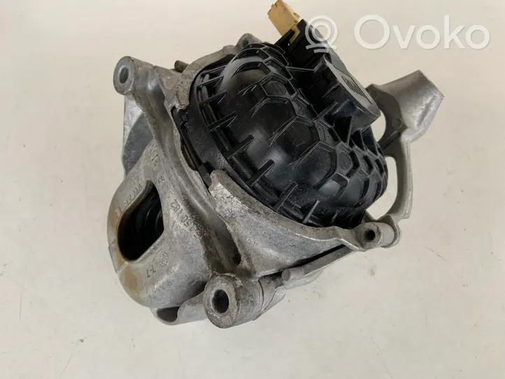 Audi Q7 4M Engine mount bracket 4M0199372FE